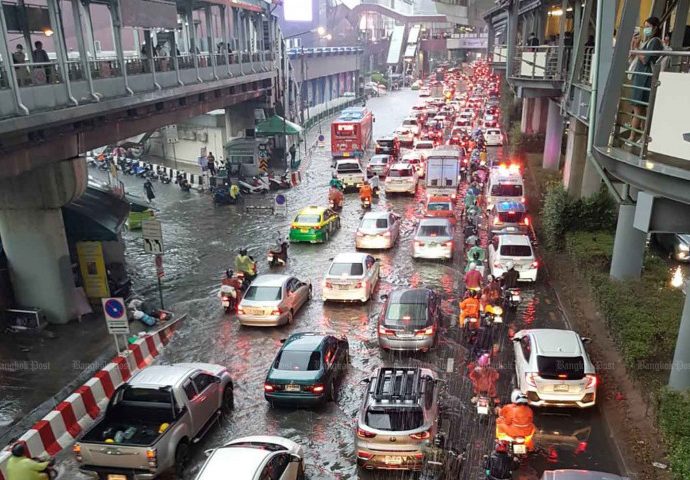 Many Bangkok streets flooded