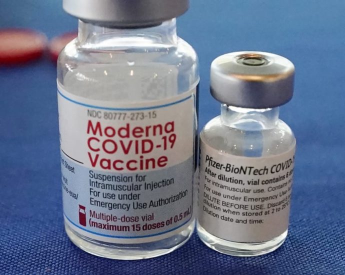 Moderna’s bivalent COVID-19 vaccine to arrive by end-September, Pfizer’s shot being evaluated: Ong Ye Kung