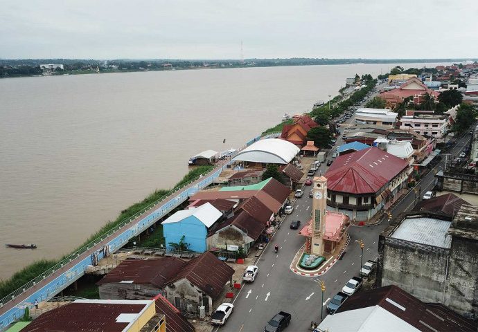 Overflow alert as Mekong keeps rising