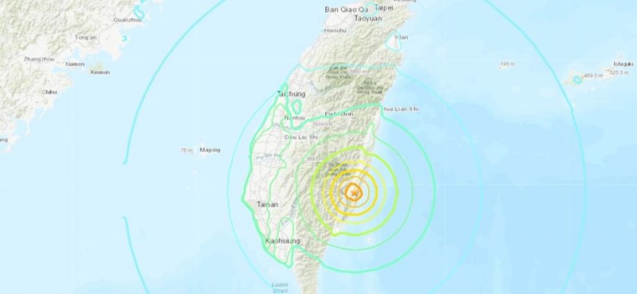 Powerful earthquake hits southeast Taiwan, tsunami warning issued