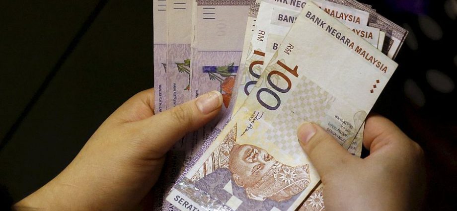 Ringgit slips to new all-time low vs US $ at opening