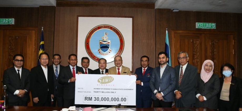 Sabah gets RM30mil dividend from Sawit Kinabalu