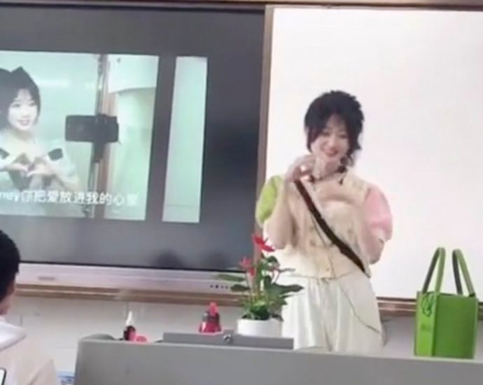 Sailor Moon lookalike English teacher in China trends on social media with lively, humorous and engaging teaching style