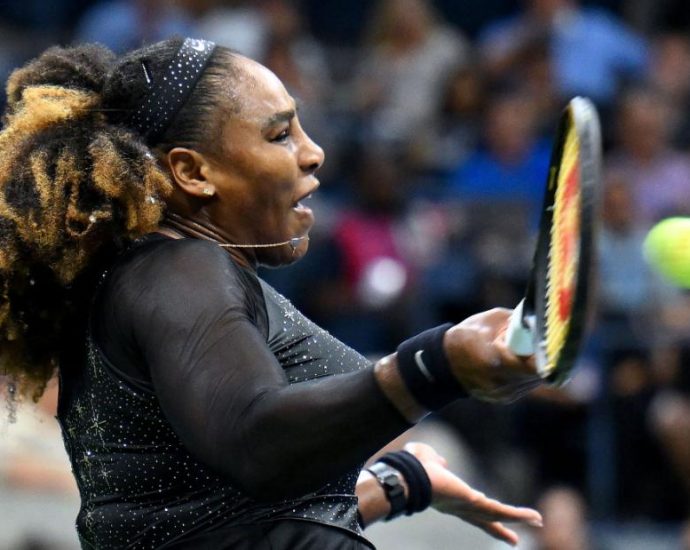 Serena Williams marches on in US Open singles play with win over world No. 2 Anett Kontaveit