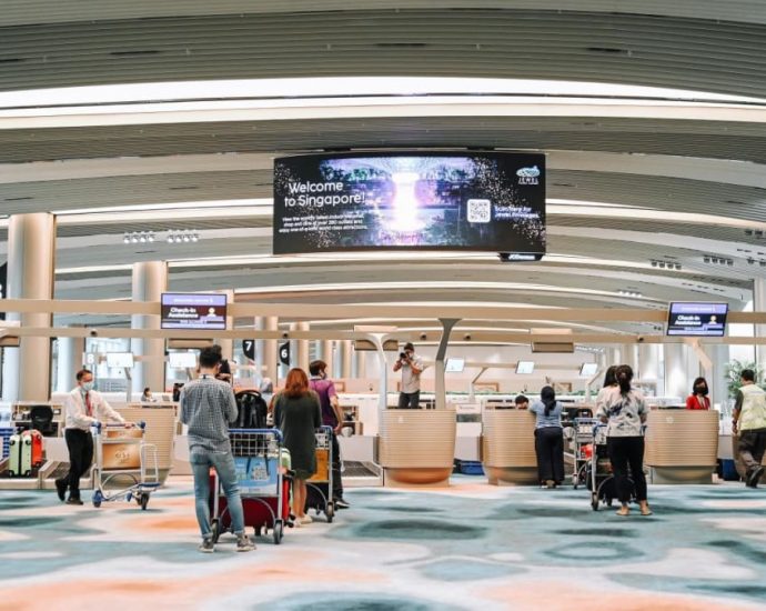 Singapore could reduce Changi Airport’s air-con carbon footprint, in bid to become sustainable air hub