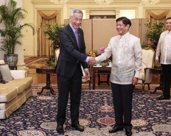 Singapore, Philippines boost cooperation in areas like counterterrorism, deployment of healthcare workers