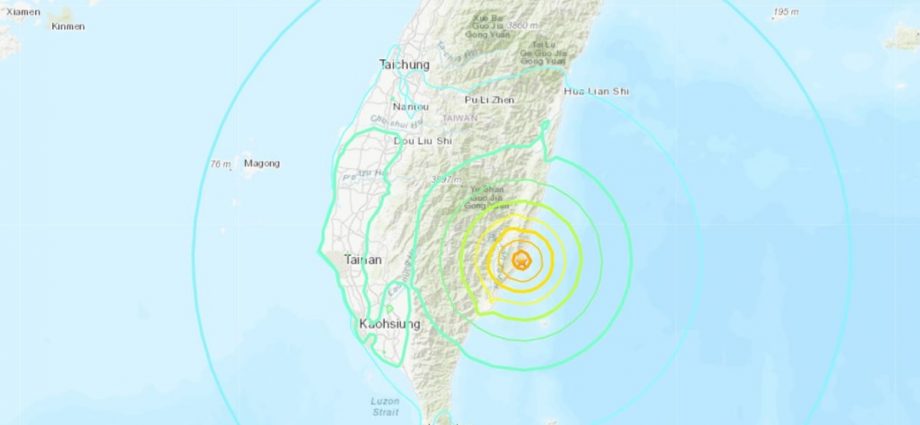 Strong quake strikes off east coast of Taiwan
