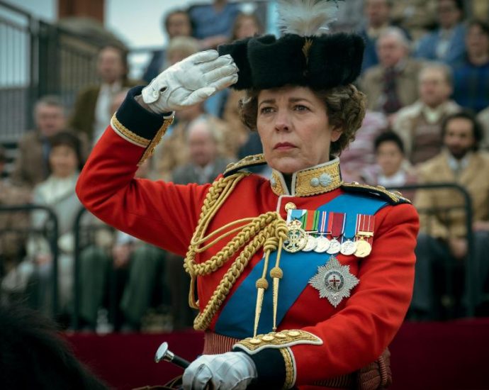 ‘The Crown’ suspending production as ‘mark of respect’ for Queen Elizabeth