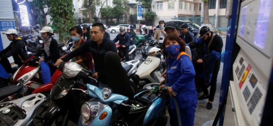 Vietnam plans cuts in fuel taxes as inflation rises
