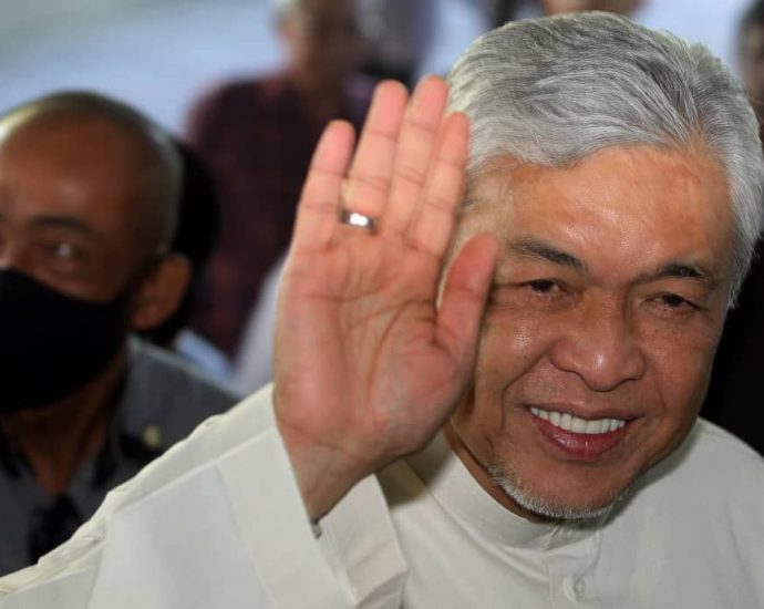 VLN trial: Ahmad Zahid freed of graft charges