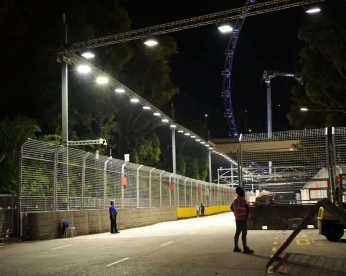 1,600 floodlights and months of preparation: This is what goes into lighting up the Singapore Grand Prix