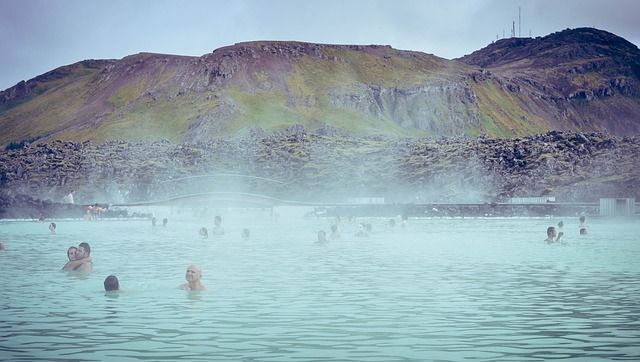 6 popular hot springs around the world, and 7 in Malaysia