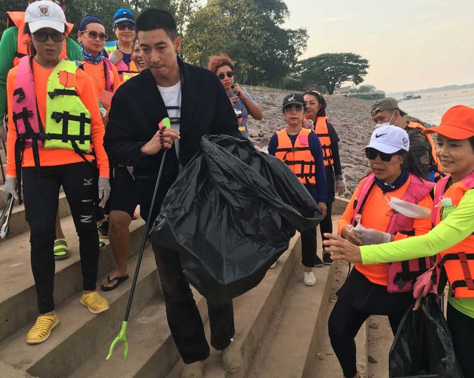 Actor ‘Tono’ poised for charity swim across Mekong River