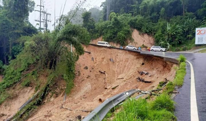 Damaged Kathu-Patong road reopens to pedestrians