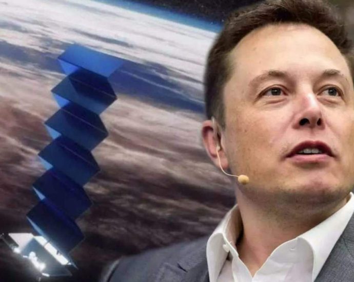 Elon Musk fears nuclear war, not Ukraine