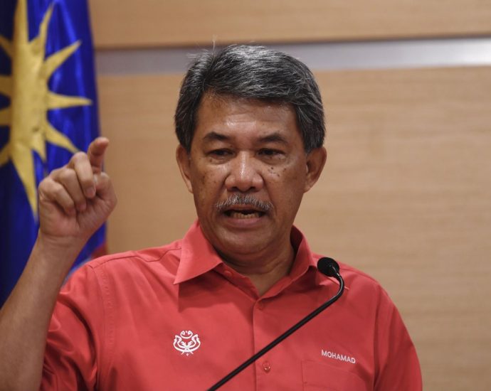 GE15: Umno may pick candidates not on recommended list, says Tok Mat