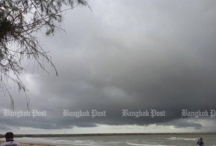 Isolated heavy rain forecast for some provinces