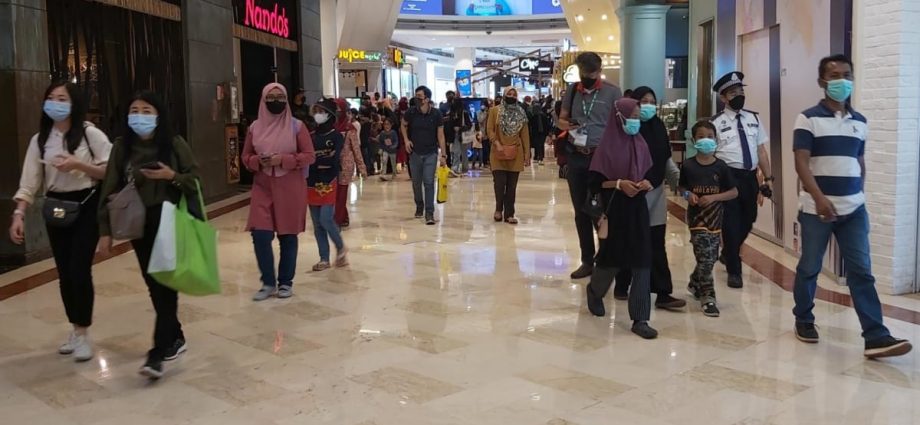 Mask-wearing now 'highly encouraged' in Malaysia amid rise in cases: Khairy