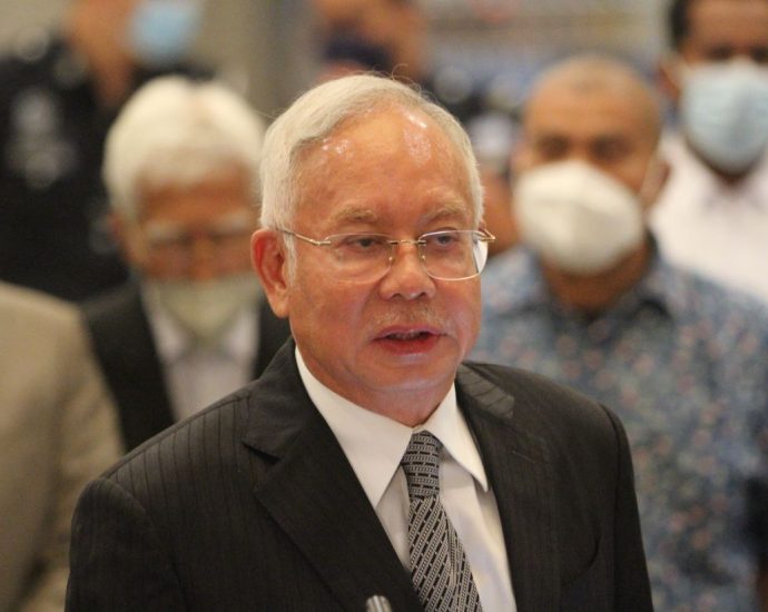 Najib files judicial review application against Prisons Department