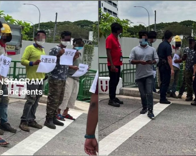 Police investigating after 9 men allegedly block entrance, exit of building in Ang Mo Kio