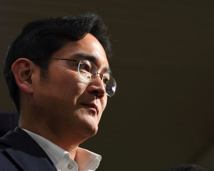 Samsung’s new boss same as the old boss