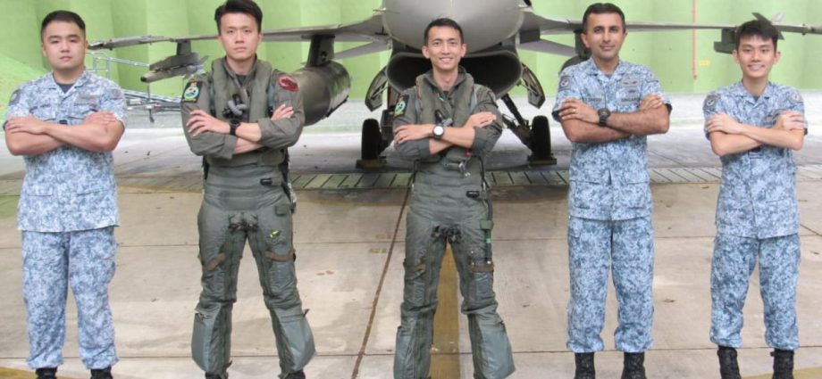 ‘Tactical’ breathing, trained instinct: How SAF fighter pilots, bomb experts sprang into action for SQ33 threat