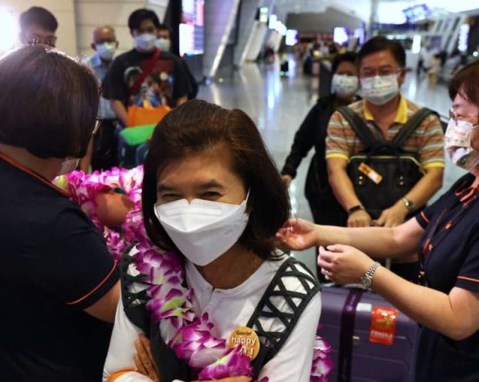 Taiwan welcomes back visitors after ending COVID-19 quarantine rules