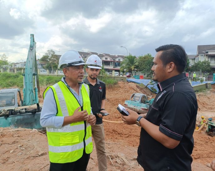 Total of 38 tankers supplying water to Johor residents affected by outage, says exco