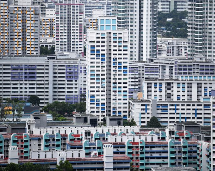 Ulu Pandan to be 1st of 4 ‘car-lite’ public housing estates with less parking and more walking, cycling paths