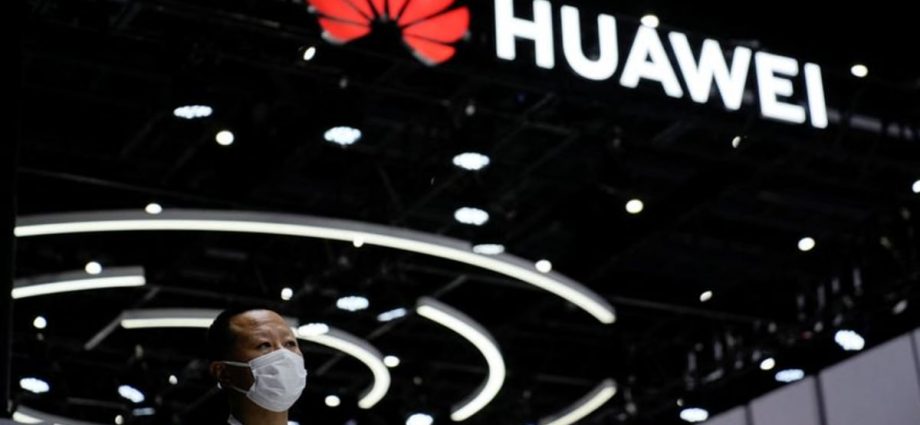 US Federal Communications Commission set to ban approvals of new Huawei, ZTE equipment