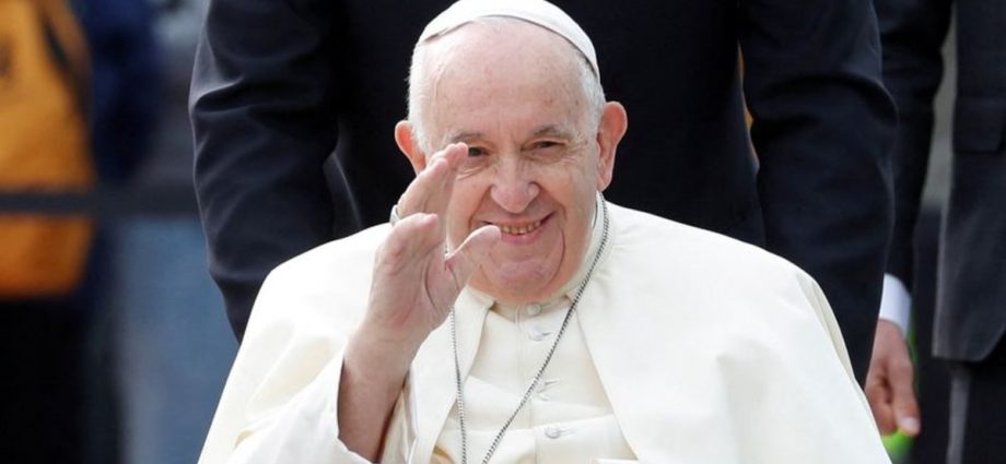 Vatican reminds North Korea that pope ready to visit if invited