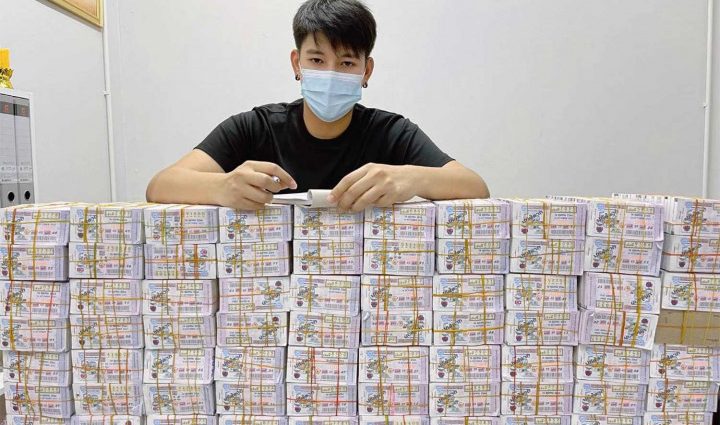 'Hundred million' gang arrested over huge lottery ticket fraud