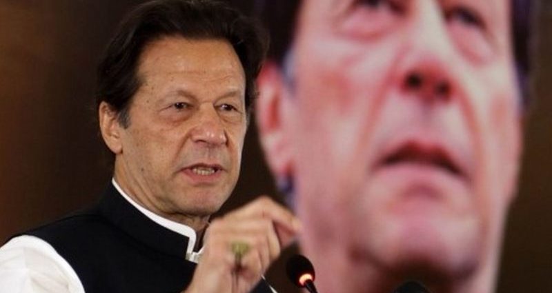 Imran Khan: Shock and condemnation over attack on Pakistan ex-PM
