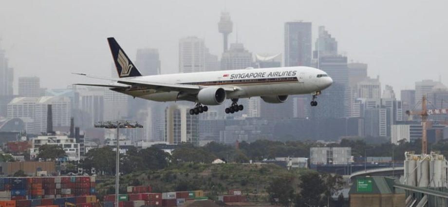 Singapore Airlines swings to Q2 profit, restores dividend as travel demand rebounds