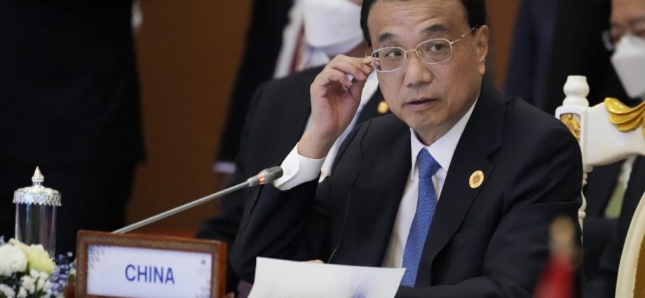 Chinese premier Li Keqiang congratulates Anwar on his appointment as PM