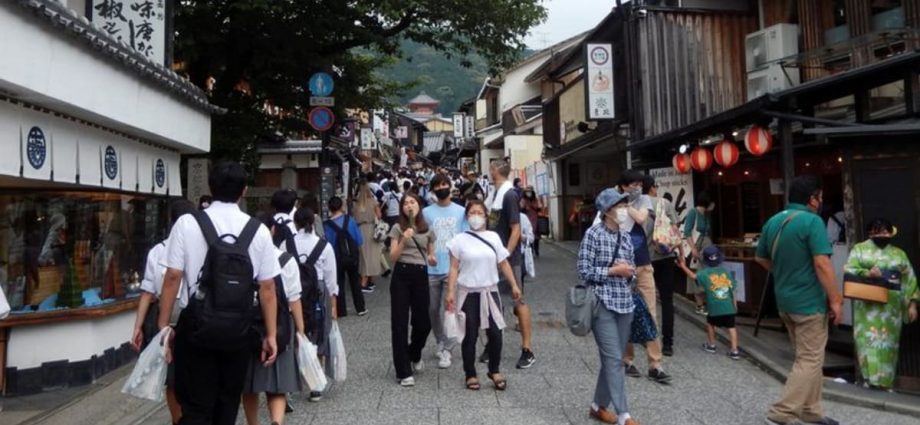 End of Japan COVID-19 curbs triggers surge in visitors to near 1 million in November
