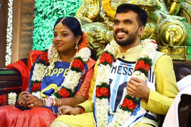 Fifa World Cup: India couple marry in France, Argentina football shirts