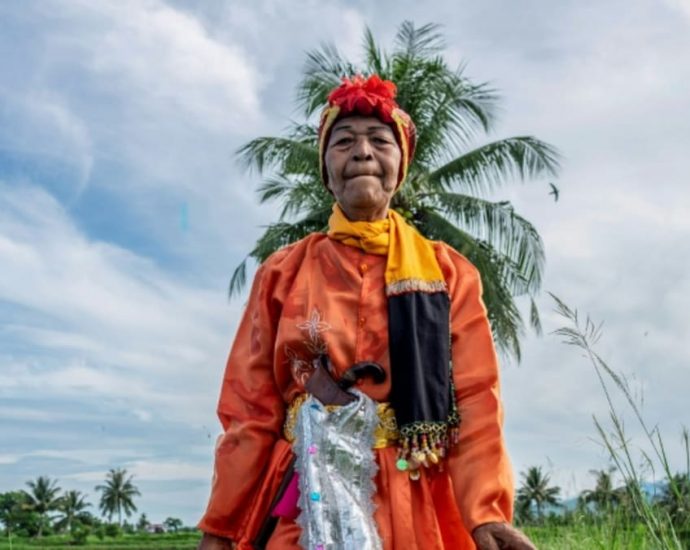 Indonesia’s ‘all-gendered’ priests on verge of extinction