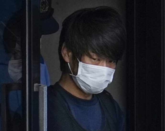 Japan prosecutors to indict suspected Abe assassin: Reports