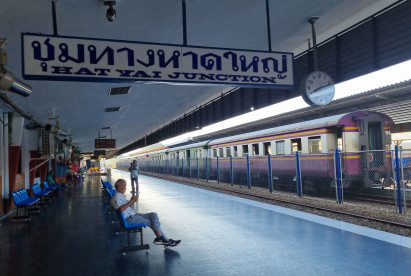 Southern train services from Bangkok-Hat Yai resume Saturday