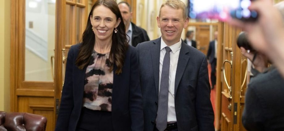 PM Lee congratulates New Zealand PM Chris Hipkins, sends best wishes to Jacinda Ardern