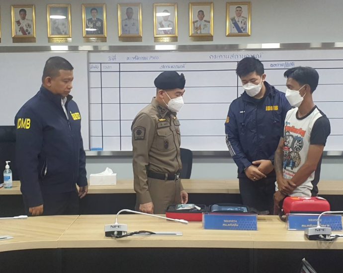 Rescue workers arrested for defibrillator thefts
