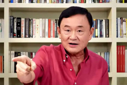 Thaksin jibe irks Prayut
