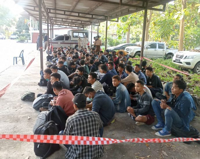 101 illegal migrants en route to Malaysia arrested in Hat Yai