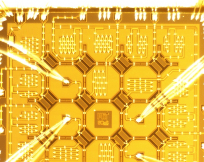 China speeding along in quantum computing race