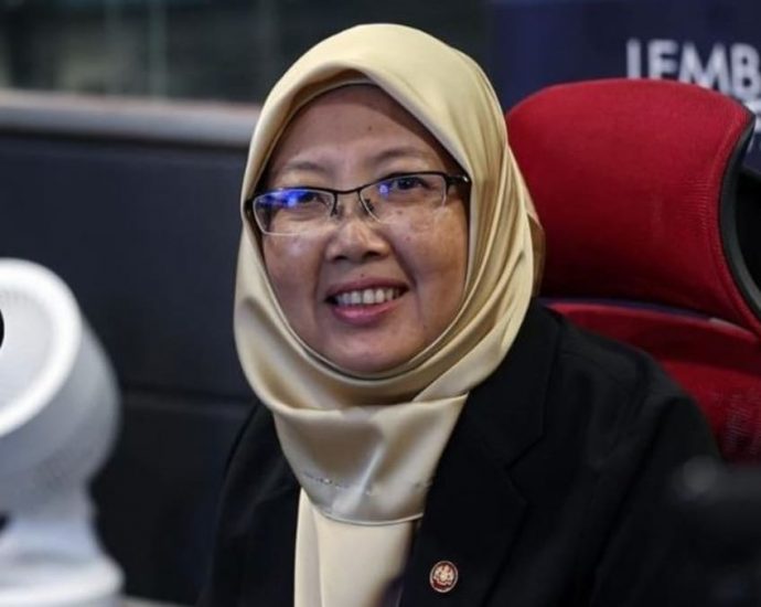 Malaysia health minister says steps taken to tackle shortage of healthcare workers