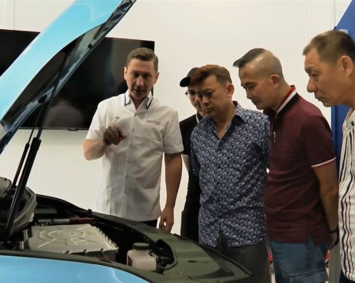 Only 2% of Singapore’s automotive technicians have geared up on safety training for electric vehicles