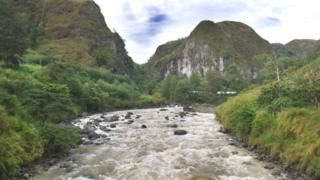 Papua New Guinea kidnap: Archaeologist Bryce Barker and colleagues freed