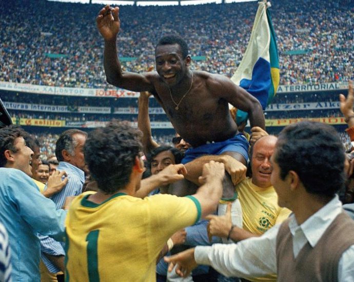 Pelé's life in pictures