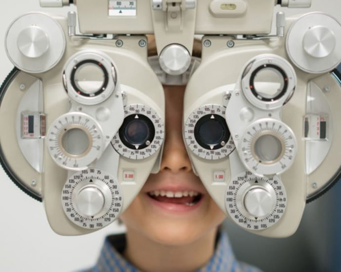 Singapore researchers develop AI tool that detects high myopia risk in children